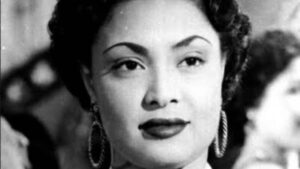 الفنانة(سعاد مكاوى)